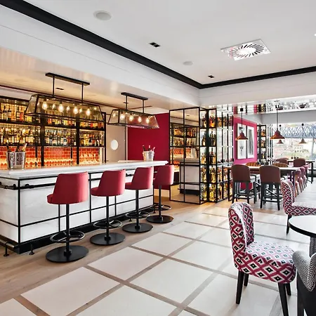 Vincci Ponte De Ferro 호텔