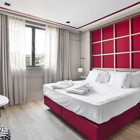 Vincci Ponte De Ferro Hotel 4*